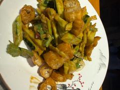 -大胡同天津菜·海肠捞饭·津门皮皮虾锅贴一绝(西姜井店)