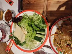 -那红花·东北菜铁锅炖(仙林金鹰店)