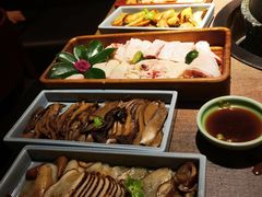 -蘑界·野生菌火锅(深业上城店)