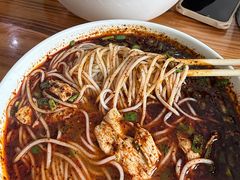 -龙树园麻辣米线