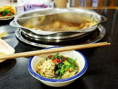 -灌县老妈砂锅串串香