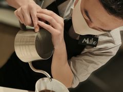 -星巴克臻选(上海陆家嘴中心店)