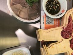 -宴全牛粤来越牛潮汕鲜牛肉火锅(海州万达广场店)