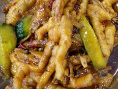 -江城燕子大排档(江汉路步行街店)