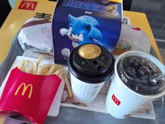 -麦当劳(南门换乘中心店)