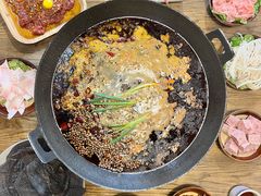 -周幺妹重庆老火锅(银泰城总店)