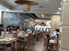 大堂-椿记烧鹅(叠彩店)