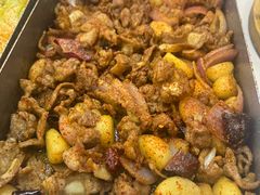 -老东镇啤酒屋海鲜加工·蒸汽海鲜·海鲜烧烤(台东店)