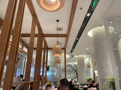 -三人行骨头王火锅(长寿店)