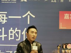 -西西弗书店&矢量咖啡(凯德晶萃广场店)