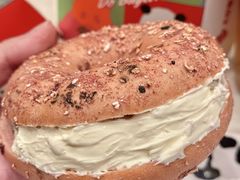 -Tims天好咖啡·贝果(东吴龙湖天街店)