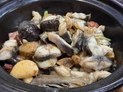 -荣基四海一家·家常菜·海鲜大排档(新安店)