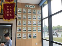 -半岛宠物医院24小时·内窥镜·牙科·碎石中心(府城大道店)