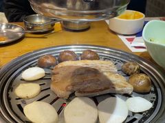 -老炉家木炭烤肉(长江国际店)