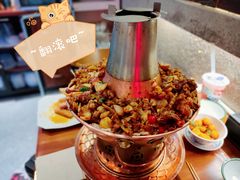 -炉小二铜锅牛蛙•川湘菜(三里屯店)