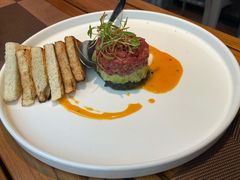 牛肉塔塔配牛油果黑橄榄酱-Solo(衡山路店)