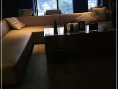 -Club Queen皇后酒吧