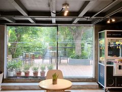 -ADO KAFE(大学城店)