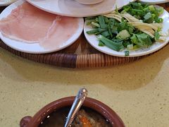 -桥香园云南过桥米线(金马碧鸡店)