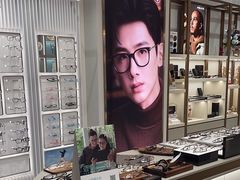 -无界眼镜MaxLess(南翔印象城店)