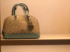 -COACH蔻驰(百联奥特莱斯广场店)