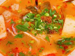 -大头虾越式风味餐厅(光明广场店)