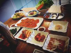 -紫霞门韩国料理烤肉(深南东路店)