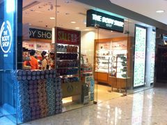 IMG_3434-东荟城名店仓