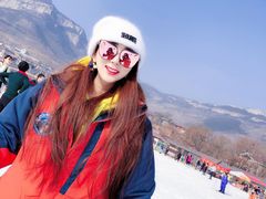 -济南卧虎山滑雪场
