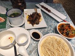 -巴扎美食·新疆菜·西域歌舞表演餐厅(新疆大厦店)