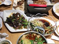 -粟氏天府·东北烧烤(长安街店)