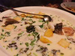 -70后饭吧(府河街店)