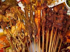 -李双猪·小龙虾·烧烤·羊肉煲(乐山店)