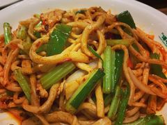 干煸拉条子-塔哈尔·新疆盛宴(城西银泰店)