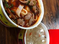 -江三王记牛杂馆(总店)