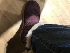 -UGG(燕莎奥特莱斯购物中心店)