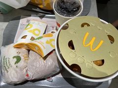 -麦当劳(金桥店)
