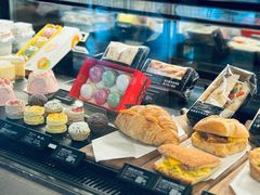 -星巴克臻选(上海合生汇1F店)