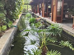 -三亚亚龙湾五号度假别墅酒店