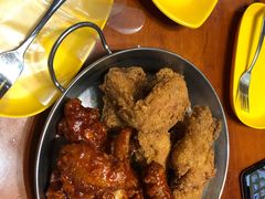 双拼炸鸡半半-BHC炸鸡(明洞总店)