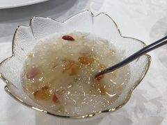 银耳炖桃胶-麟1929(外滩店)