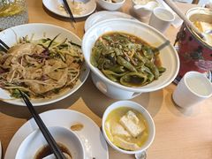 -关东小磨东北菜(上海长风大悦城店)