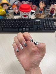 -瞧·享轻奢美甲美睫