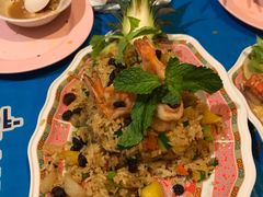 -Thiw Soen Seafood Restaurant