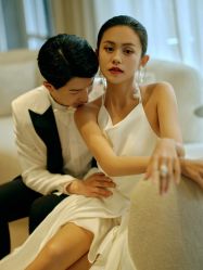 -莫兰迪婚纱摄影