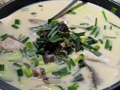 -头上红煨盐鸡·非遗院子餐厅