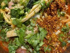 -成都你六姐·牛肉冒菜(信泰中心商场店)