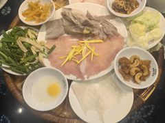 -桥香园云南过桥米线(金马碧鸡店)