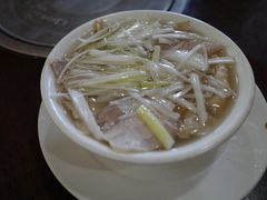 -金卯白肉罩火烧