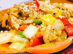 黑胡椒铁板鸡肉-琥珀宫南亚餐厅(欢乐城店)